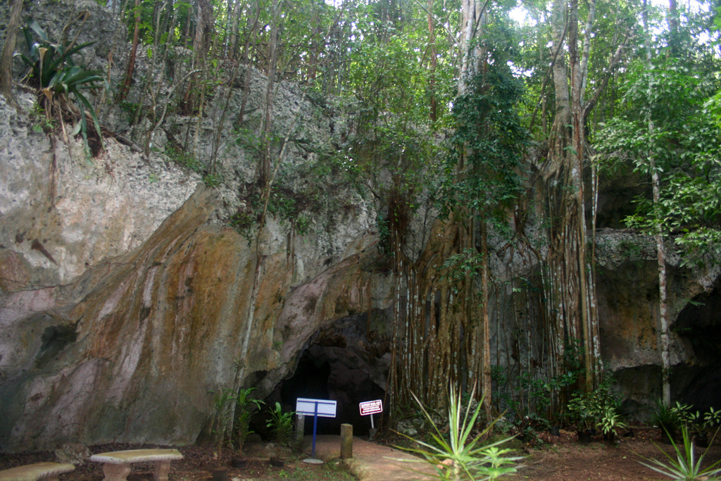 green grotto cave