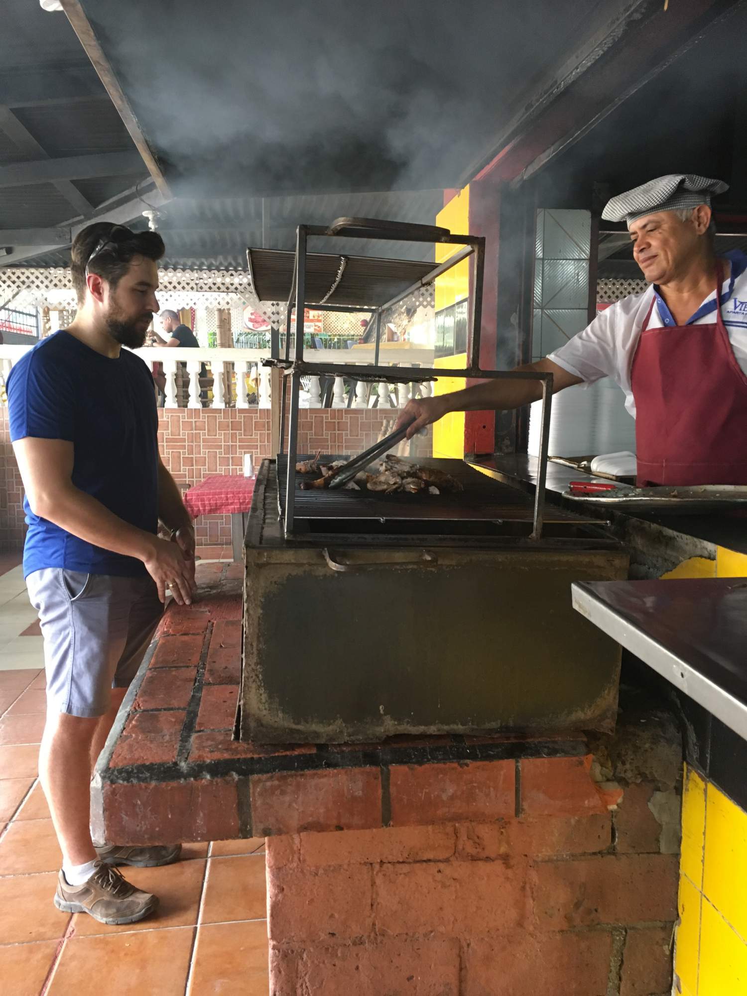 Having a popular lunch, the "pica pollo" in Dominican Republic