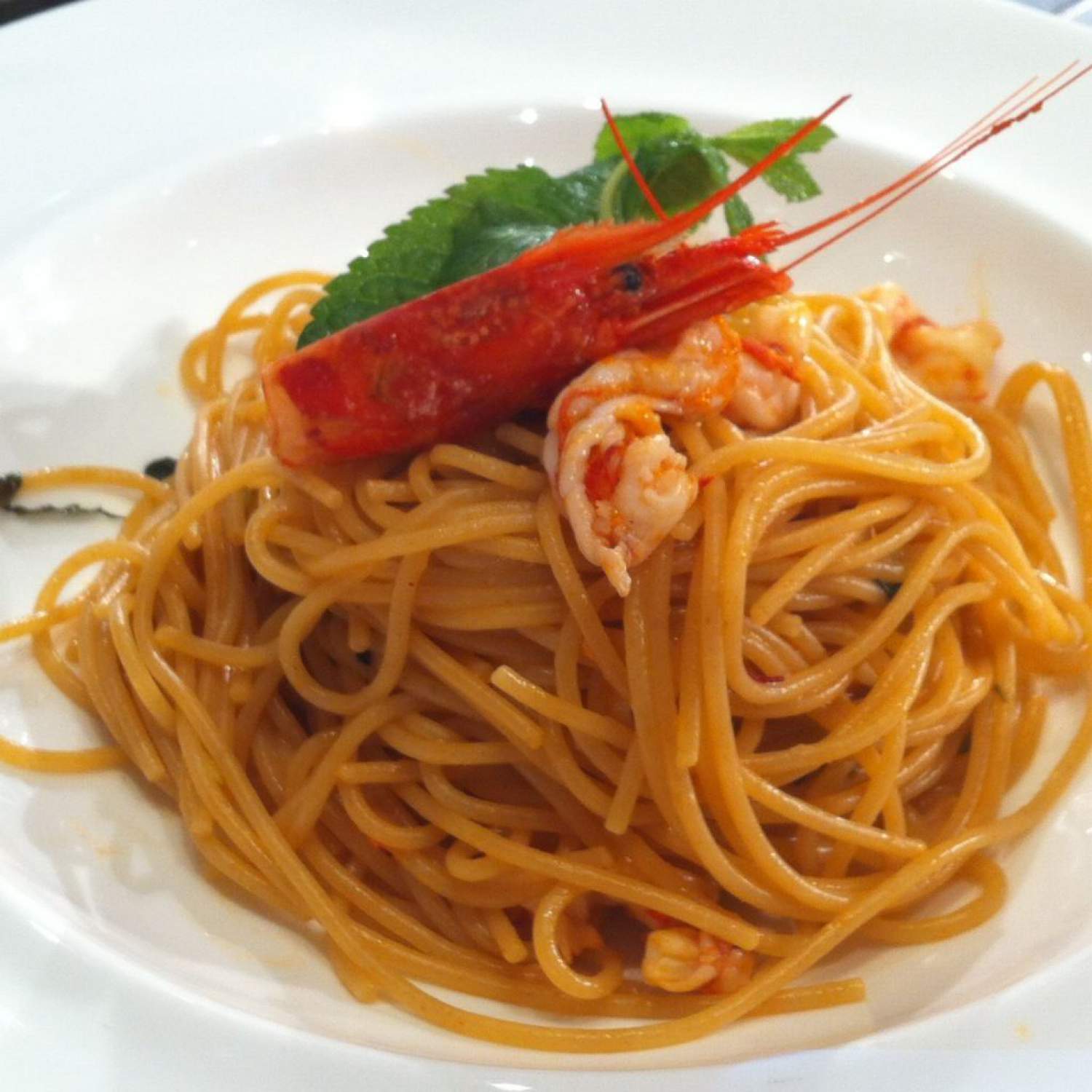 Spaghettis aux crevettes, un classique du sud de l'Italie
