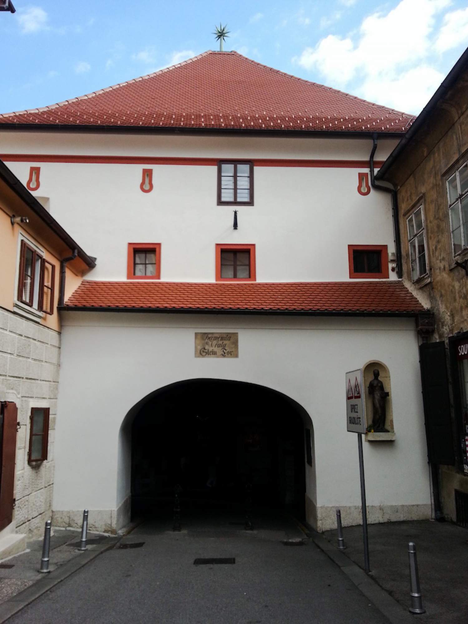 Extérieur de la Porte de Pierre à Zagreb
