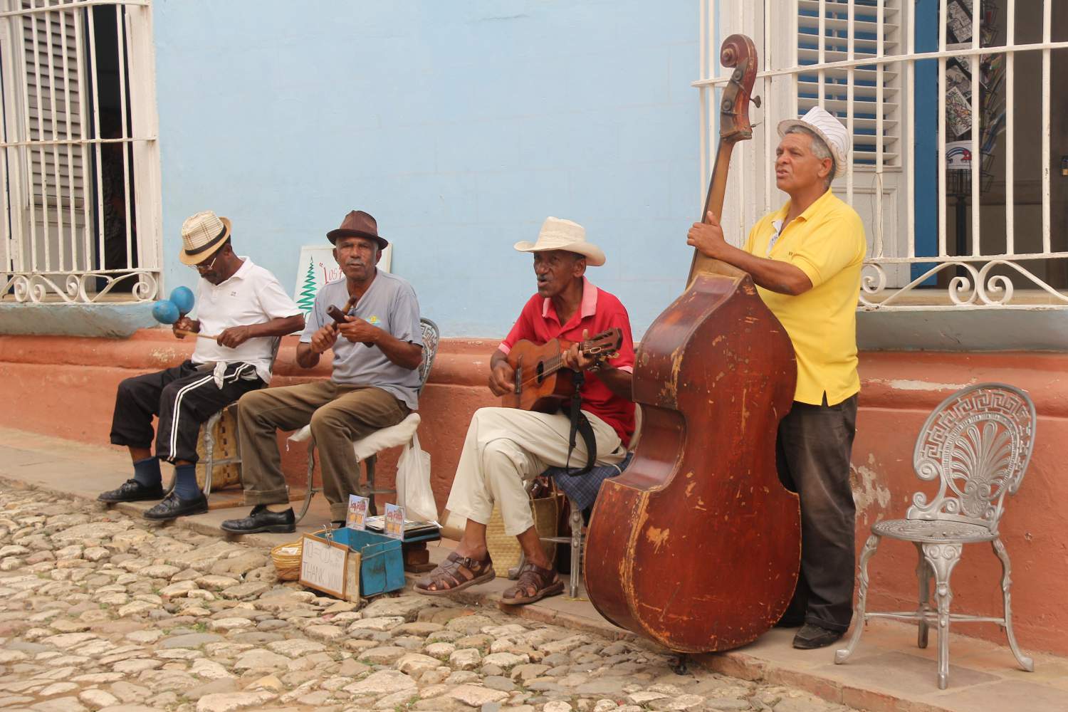 Musicians in the street near Casa de la Mùsica in Trinidad, Cuba