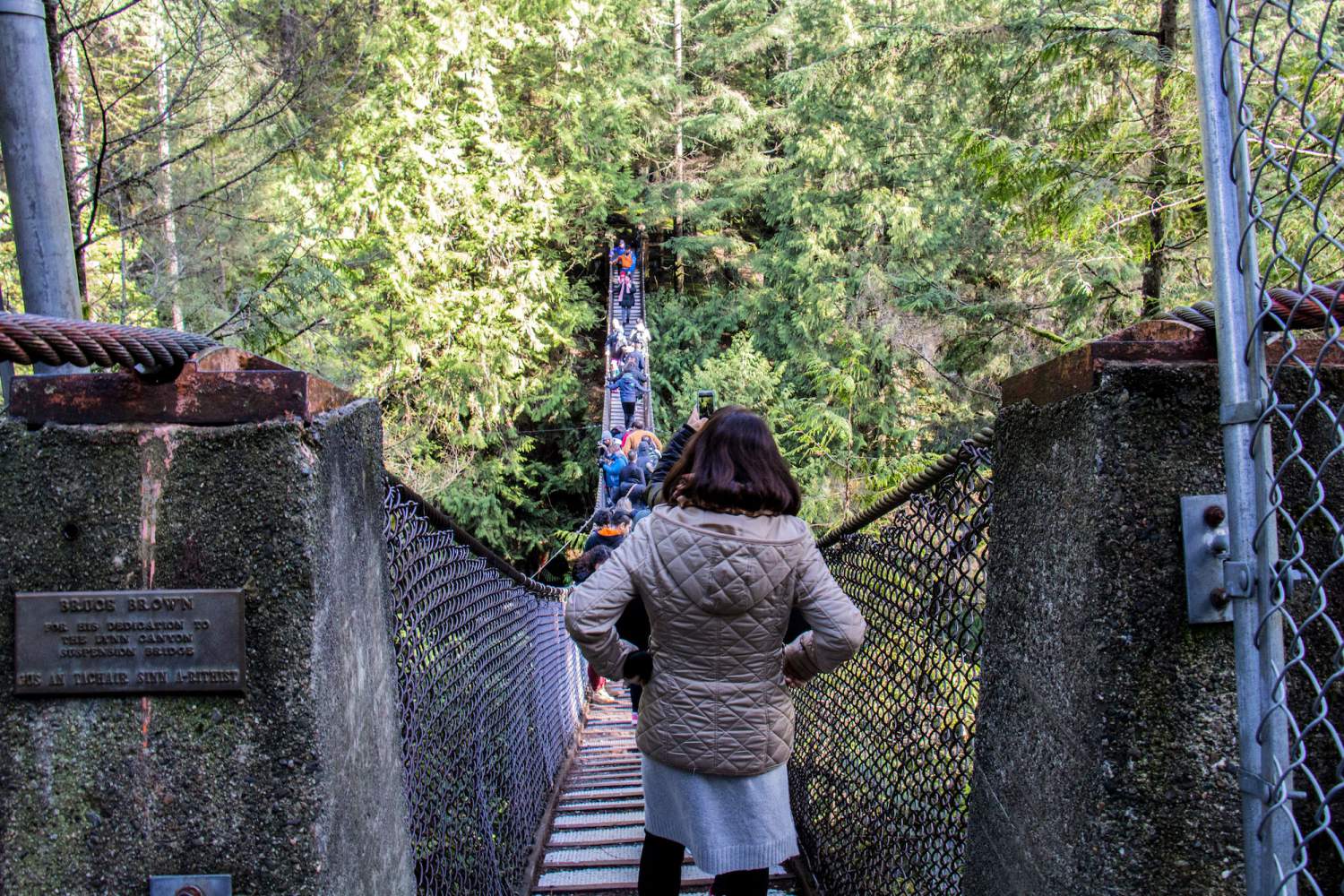Lynn Canyon's suspension bridge, Vancouver