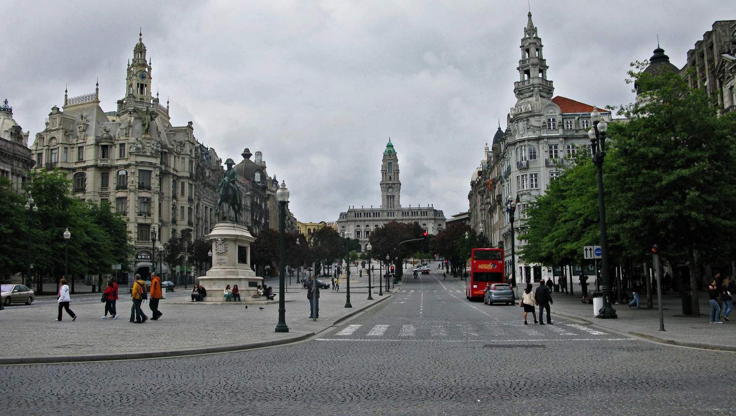 Liberdade square, Porto