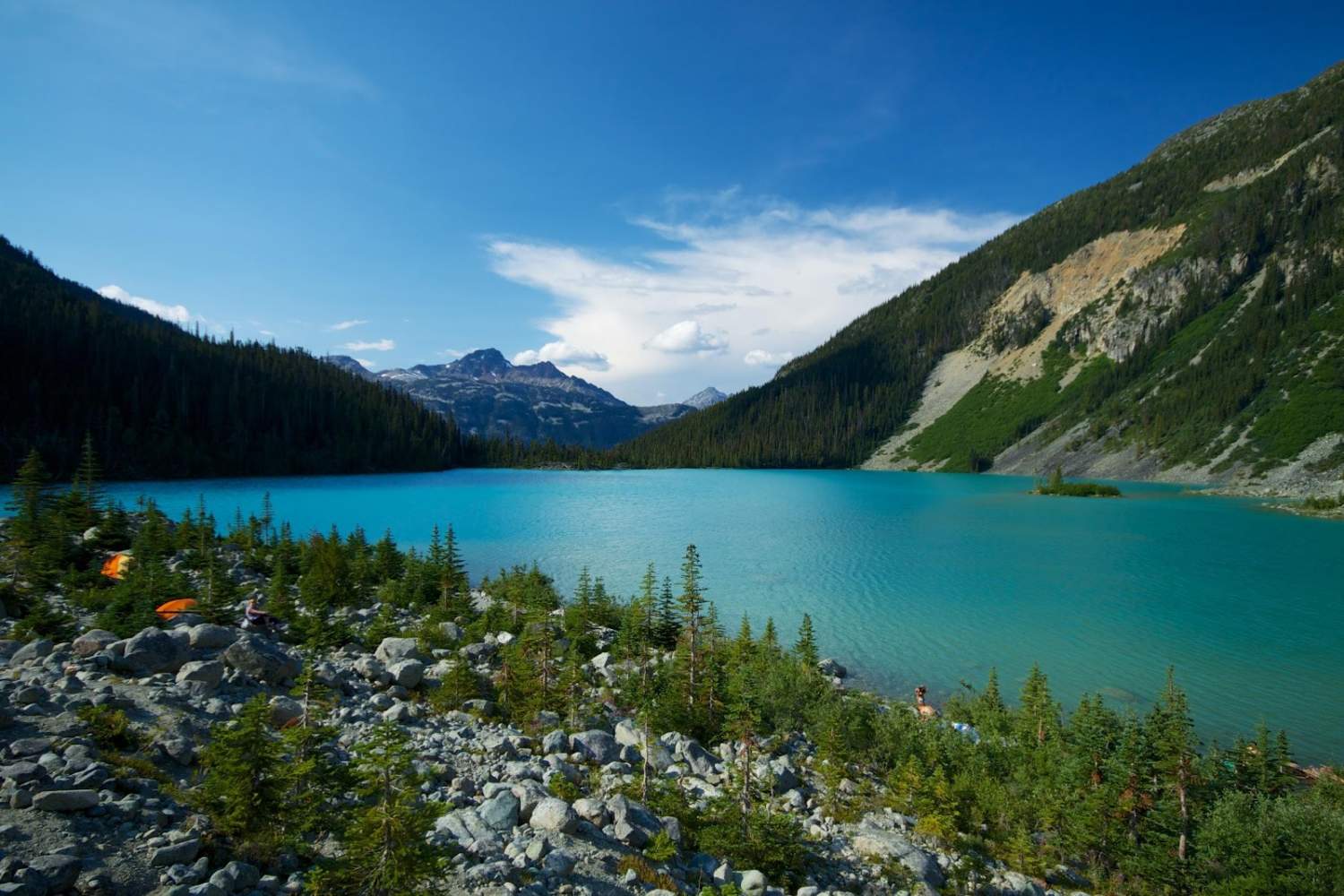 Joffre Lakes Provincial Park, British-Columbia